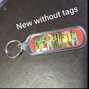 Bermuda Lucite Keychain/Key Ring NWOT